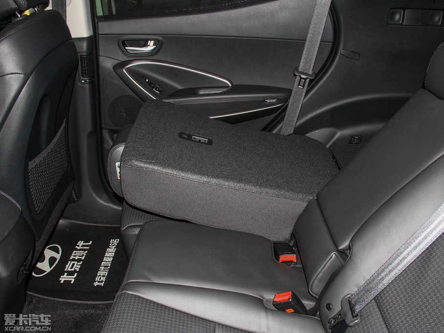 2013F(xin)_(d) Ŀ 2.0T Ԅ(q)F