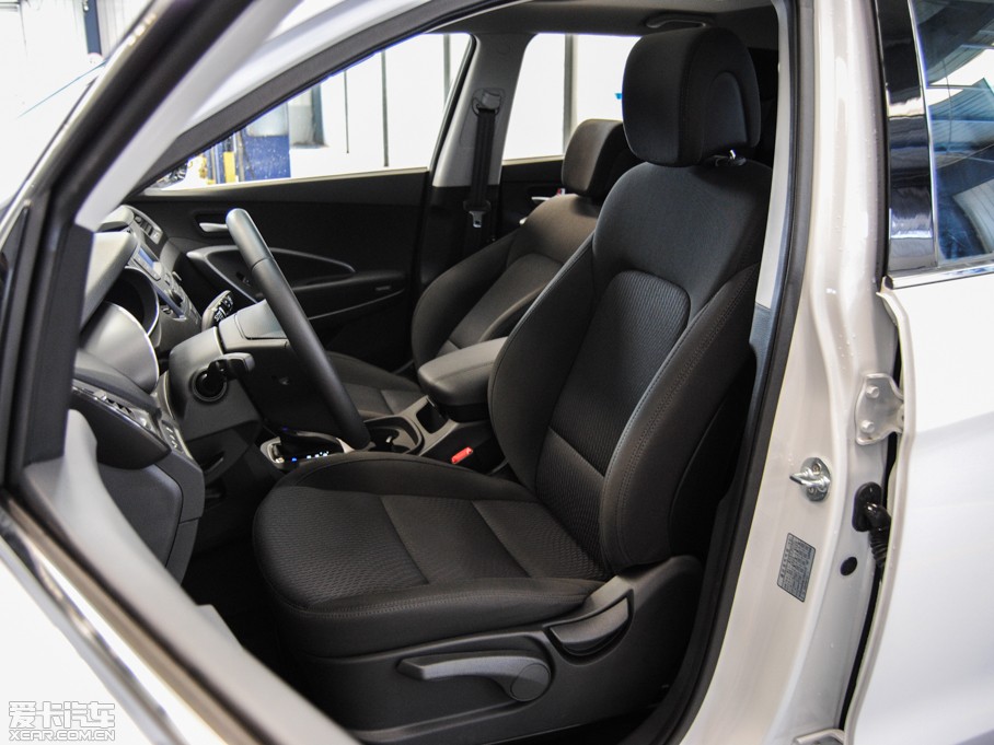 2015F(xin)_ 2.4L ԄӃ(q)m