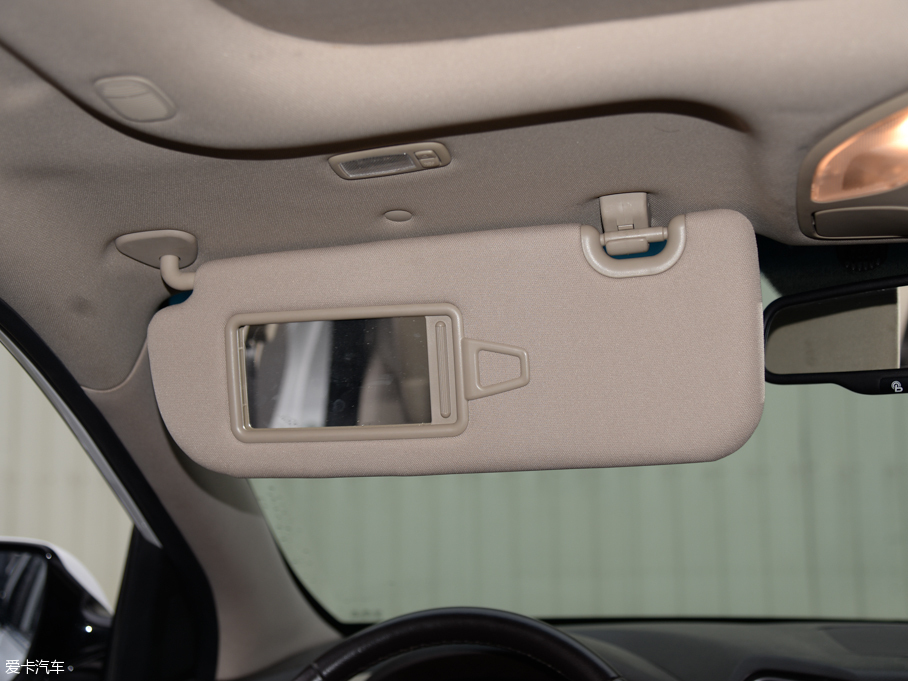 2013F(xin)_(d) 2.0T Ԅ(dng)(q)피(j)