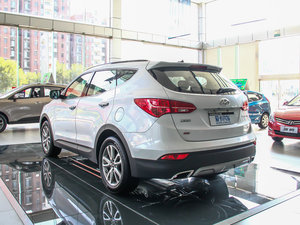 2013款改款 2.4L 自动四驱尊贵型  左后45度