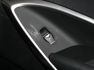 2013Ŀ 2.4L Ԅ(q)F  п؅^(q)