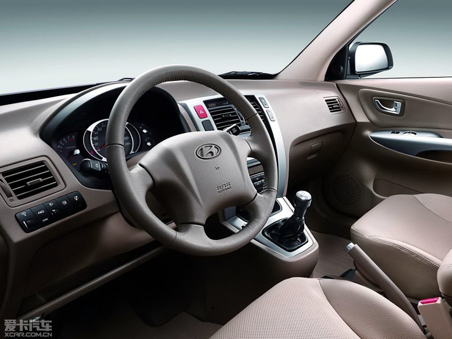 2013���;�� 2.0L �քӃ��r�а�