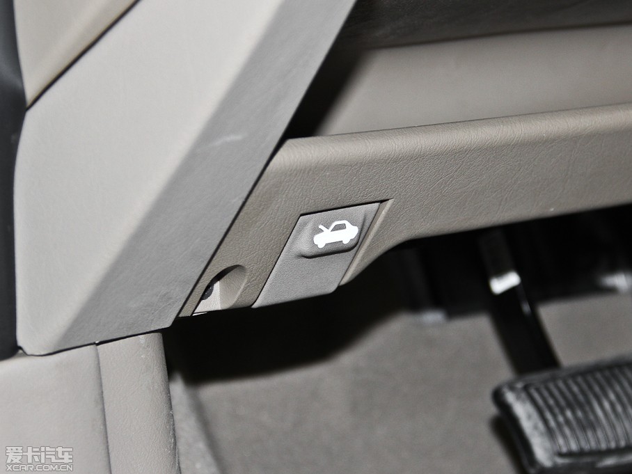 2013(jng); 2.0L Ԅ(dng)(q)m