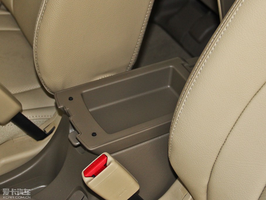 2013; 2.0L ԄӃm