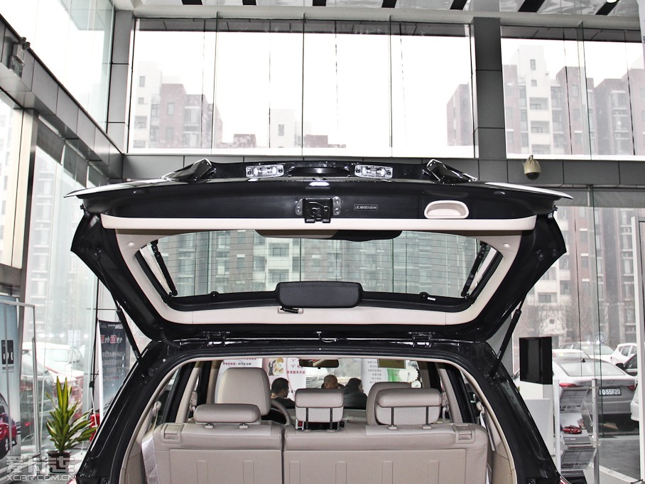 2013; 2.0L ԄӃm