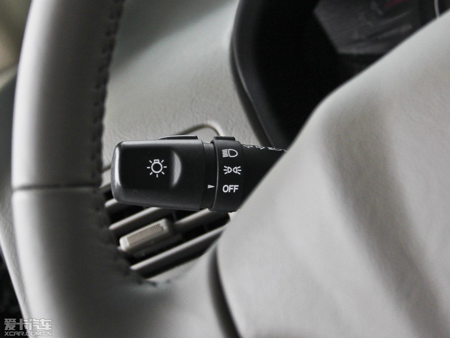 2013; 2.0L ԄӃm