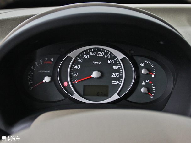 北京現代2013款新途勝