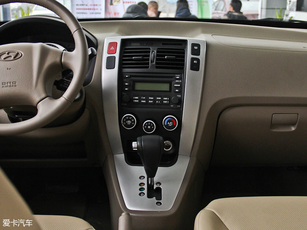 北京現代2013款新途勝