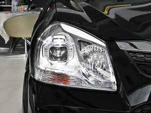 2013��2.0L �քӃ��r�а� �������^