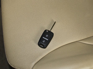 2013��2.0L �ԄӃ�����m�� ����