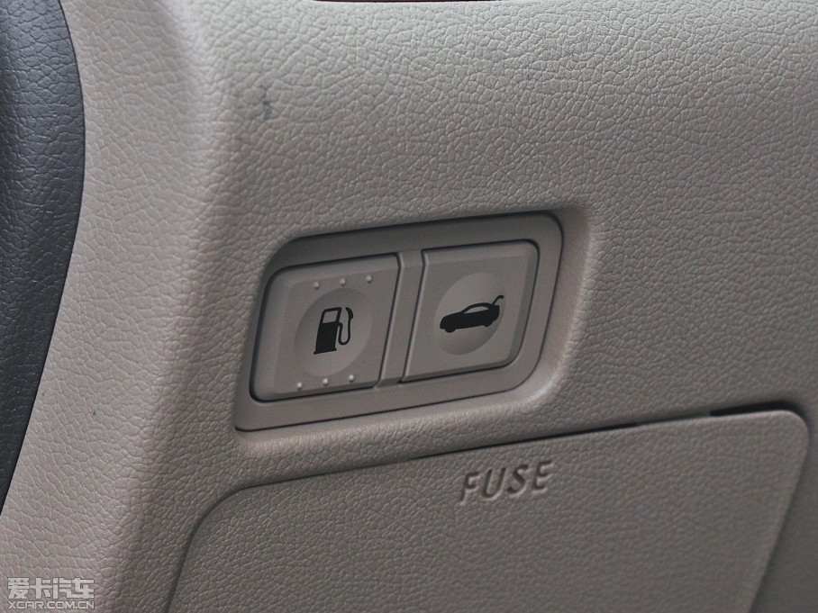 2013�����{���� 2.0L �Ԅӕr�а�