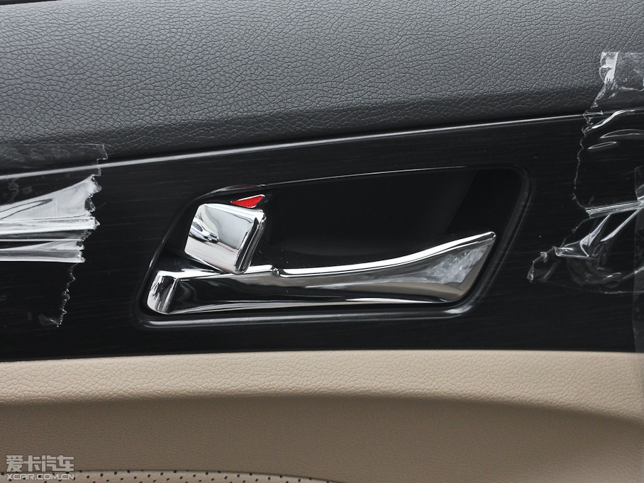 2013�����{���� 2.0L �Ԅӕr�а�