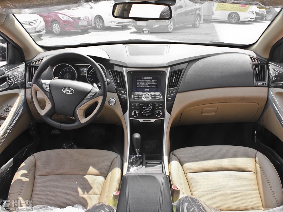 2013�����{���� 2.0L �Ԅӕr�а�