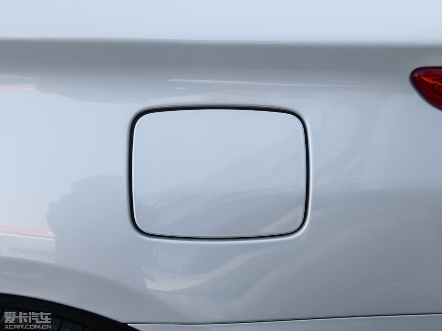 2014{Hybrid(M) 2.0L hybrid