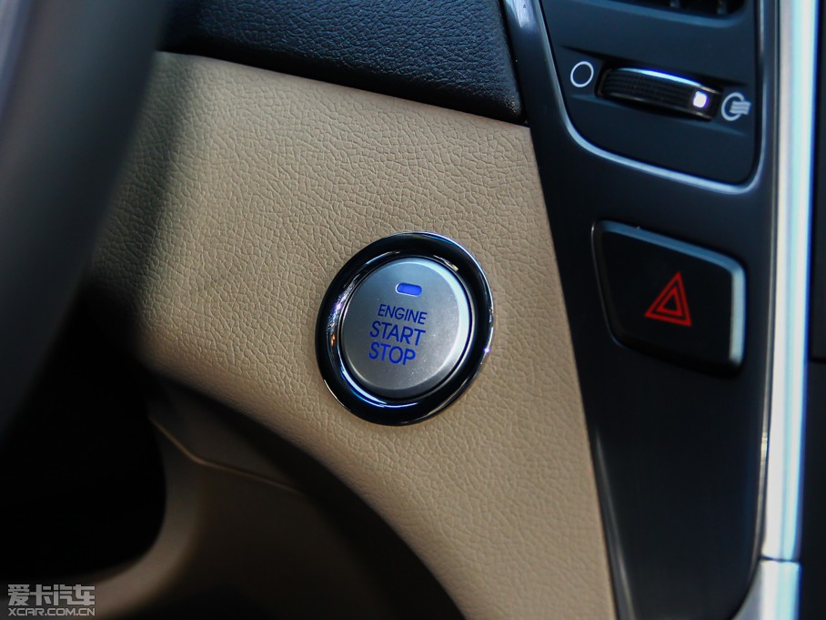 2014{Hybrid(M) 2.0L hybrid