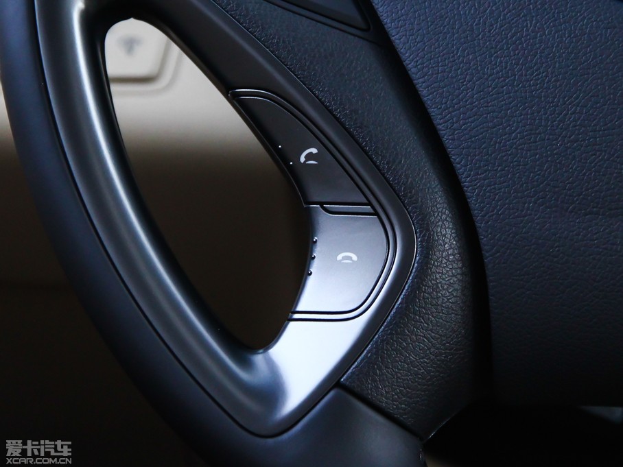 2014{Hybrid(M) 2.0L hybrid