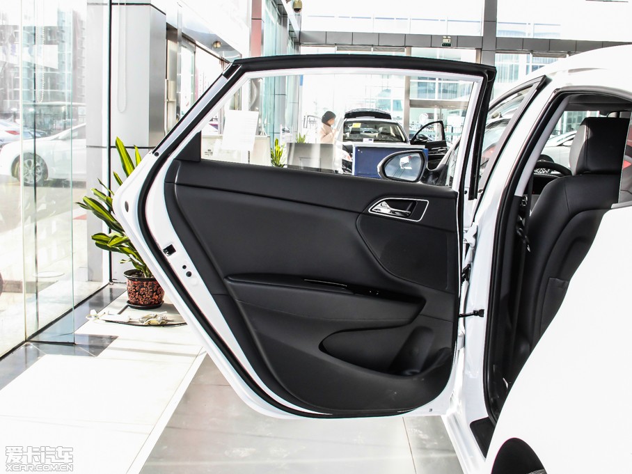 2014D 1.8L Ԅ(dng)GLS