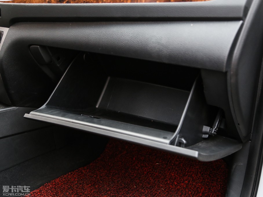 2014D 2.0L Ԅ(dng)LUX