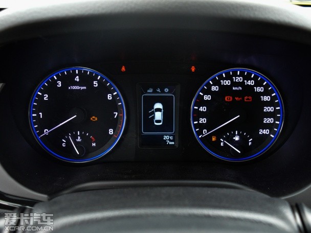 北京現代2014款名圖