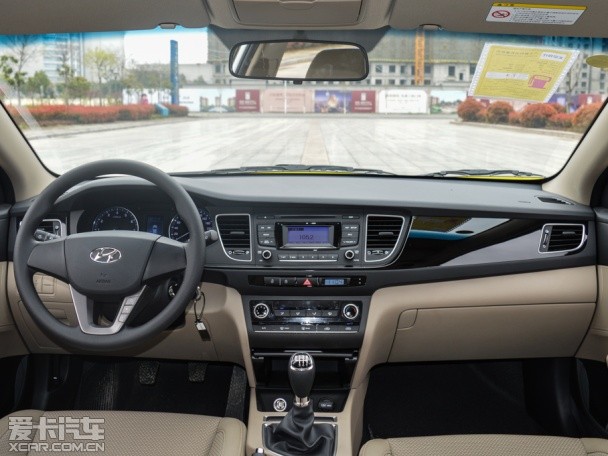 北京現代2014款名圖