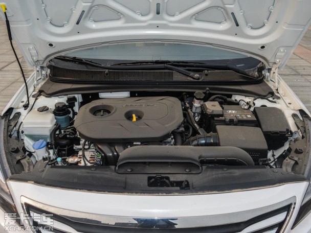 北京現代2014款名圖