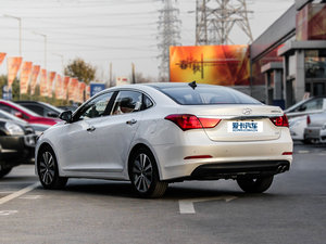 2014款2.0L 自动旗舰TOP型 左后45度