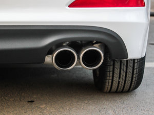 2014款2.0L 自动旗舰TOP型 排气管