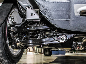 20141.8L Ԅ(dng)GLS (x)(ji)^