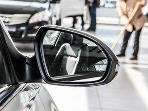 20141.8L Ԅ(dng)GLS (x)(ji)^