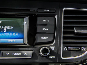 2014款1.8L 自动智能GLS型 中控区