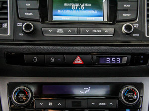 2014款1.8L 自动智能GLS型 中控区