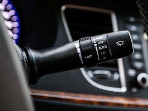 20142.0L ԄLUX п؅^