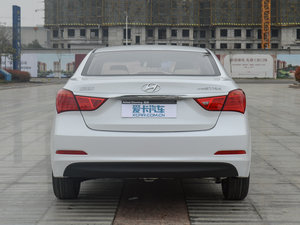 2014款1.8L 手动舒适GL型 正后	