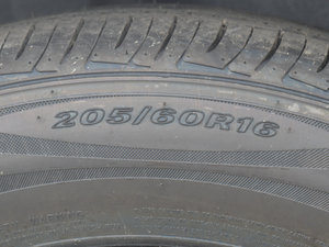 2014款1.8L 手动舒适GL型 轮胎尺寸