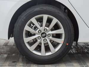 2014款1.8L 手动舒适GL型 轮圈