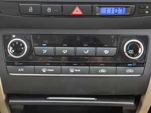 2014款1.8L 手动舒适GL型 空调调节