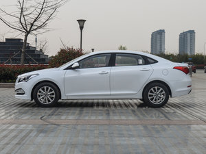 2014款1.8L 自动舒适GL型 正侧（左）