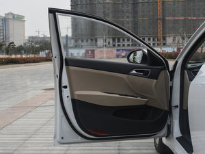 2014款1.8L 自动舒适GL型 驾驶位车门