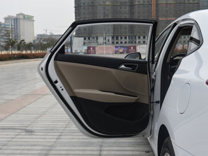 2014款1.8L 自动舒适GL型 左后车门