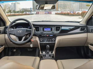 2014款1.8L 自动舒适GL型 内饰全景