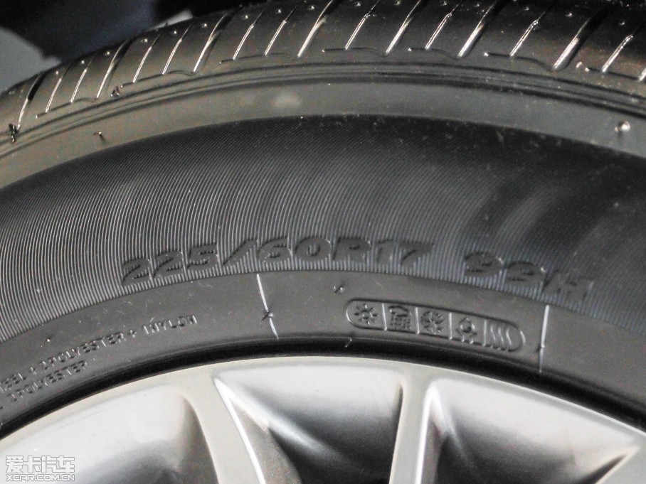 2013F(xin)ix35 2.0L Ԅ(dng)(q)ܰGLS (gu)V