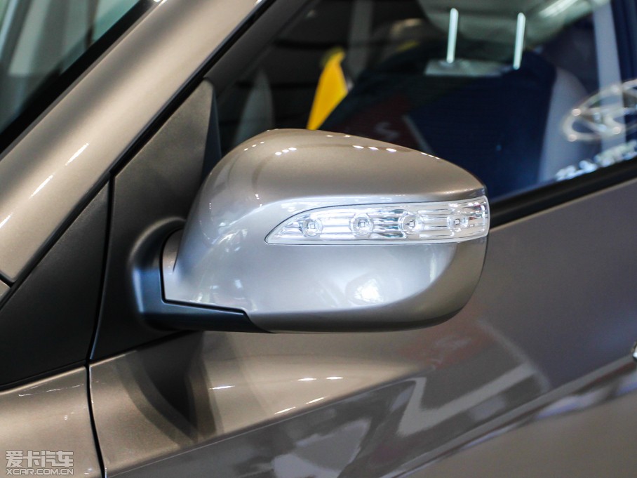 2013Fix35 2.0L ԄӃܰGLS V