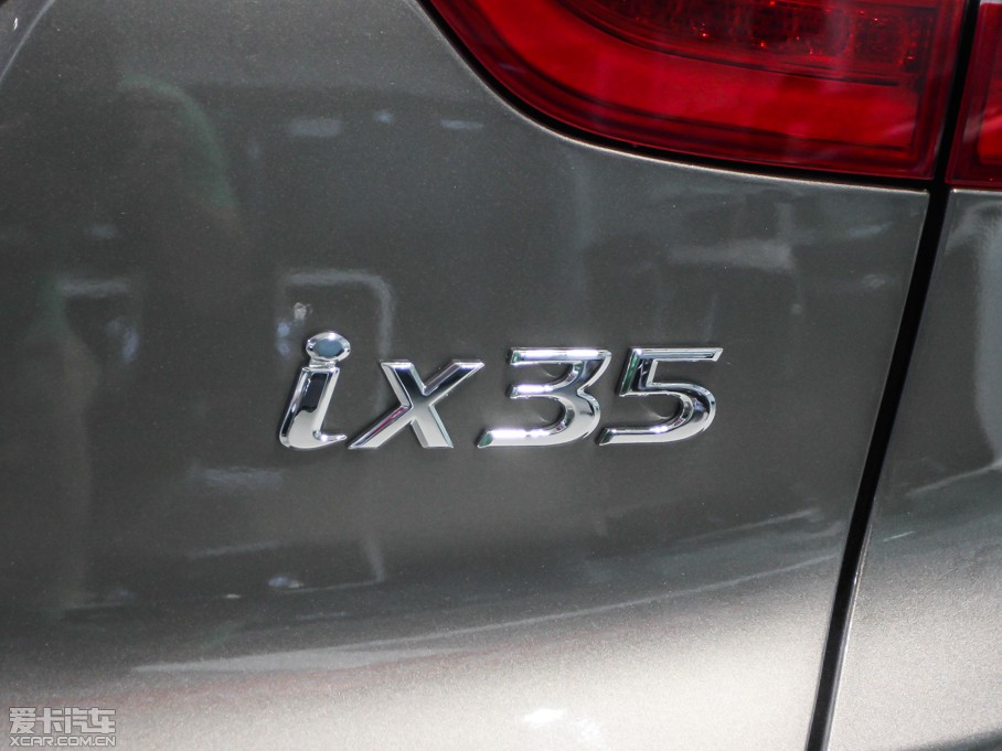 2013Fix35 2.0L ԄӃܰGLS V