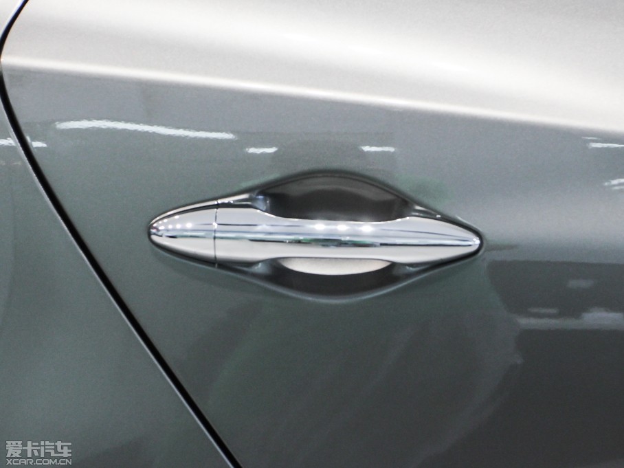 2013F(xin)ix35 2.0L ԄӃ(q)ܰGLS V