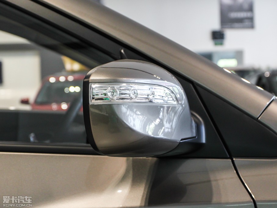 2013Fix35 2.0L ԄӃܰGLS V