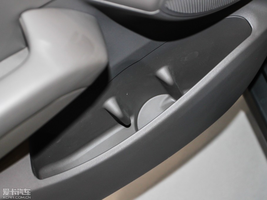 2013Fix35 2.0L ԄӃܰGLS V