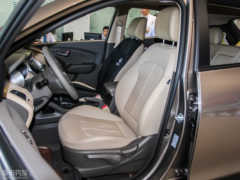 2013Fix35 2.0L ԄӃܰGLS V