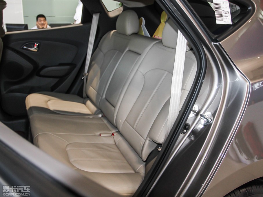 2013Fix35 2.0L ԄӃܰGLS V