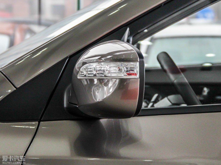 2013��F��ix35 2.0L �ԄӃ�����m��GL ��V