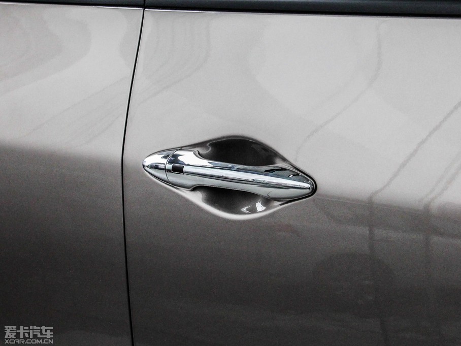 2013��F��ix35 2.0L �ԄӃ�����m��GL ��V